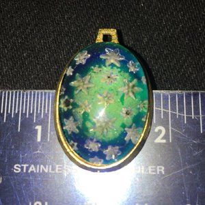 Vintage Mood Medallion